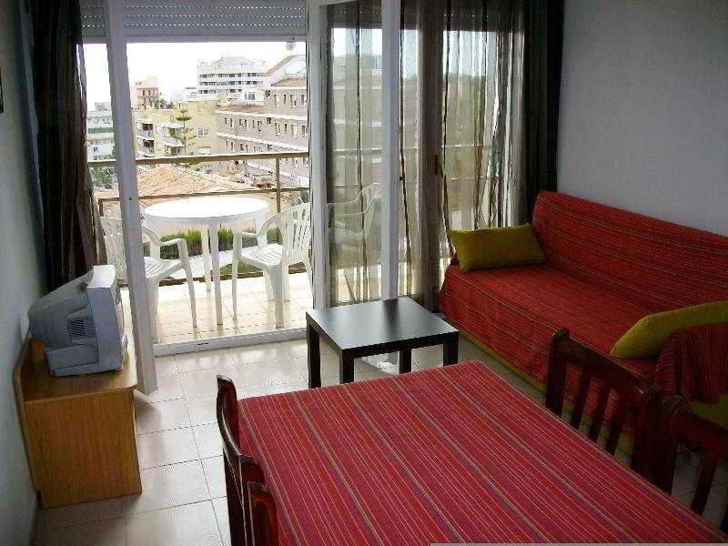 Apartamentos Ar Melrose Place Lloret de Mar Zewnętrze zdjęcie